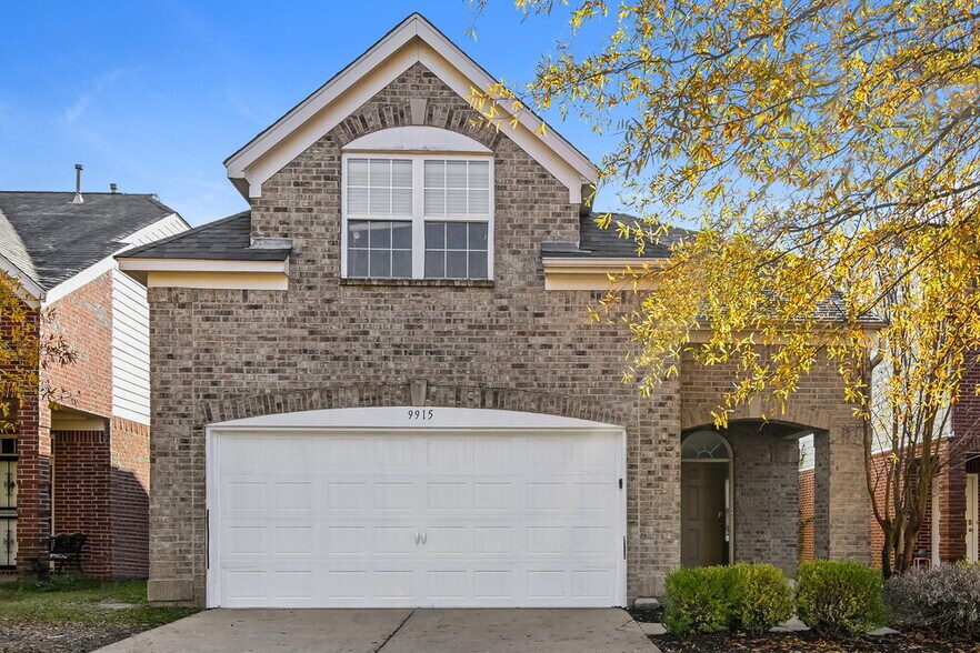 Primary Photo - 9915 White Poplar Dr