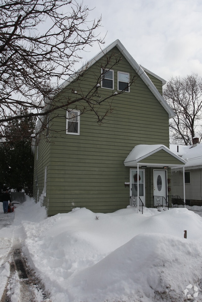 Building Photo - 224 N Collingwood Ave