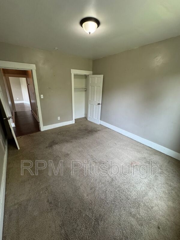 Building Photo - 311-313 W Burgess St