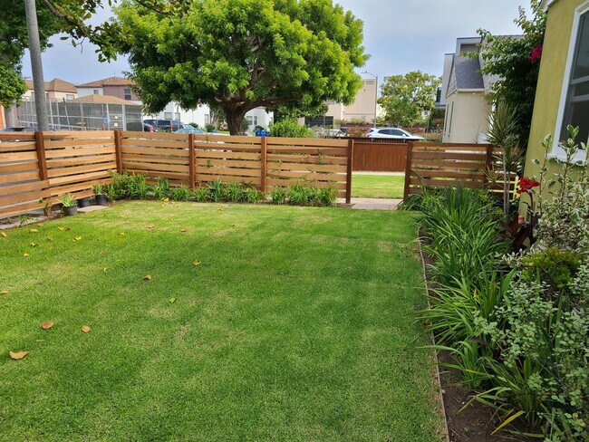 Private Front Yard - 8377 Dunbarton Ave