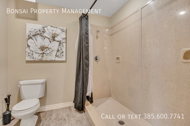 Building Photo - 11291 Palisade View Dr