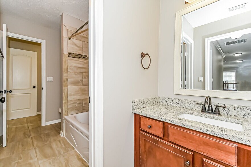 Building Photo - 4856 Monroe Forest Dr