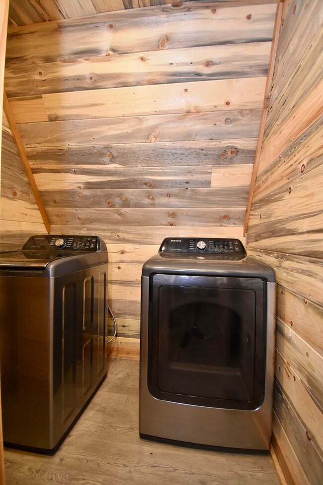 Building Photo - 1 Bedroom House in Ruston With Lots of Upd...