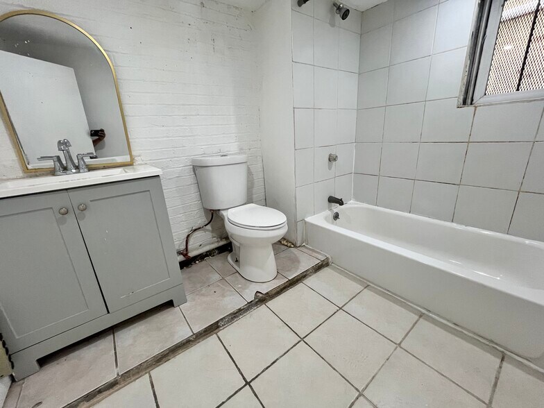 Unit 1 - 21 Sheffield St