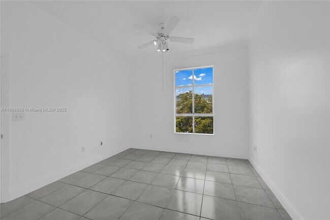 Building Photo - 7400 W 20th Ave
