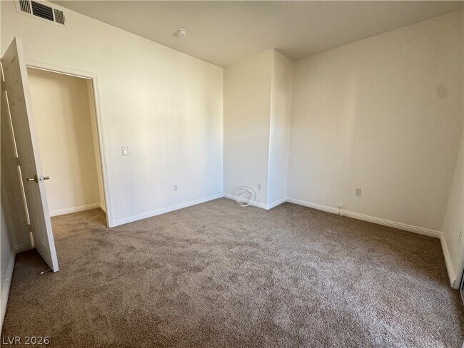 Building Photo - 2120 Calville St