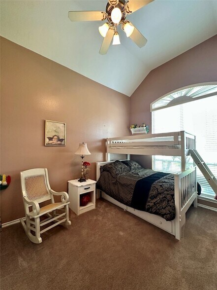 Building Photo - 2610 Jakes Ct