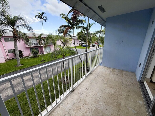 Building Photo - 7550 SW 82nd St
