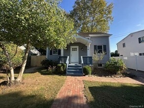 Building Photo - 12 Grafton St