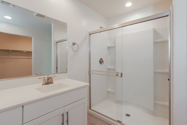 Building Photo - 10775 W Embrey Dr