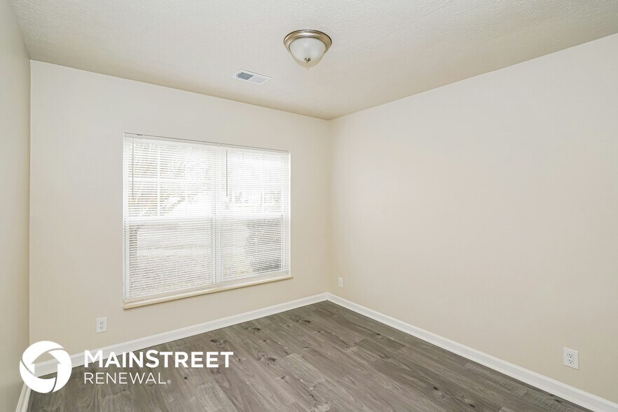 Building Photo - 1933 Grants Pass