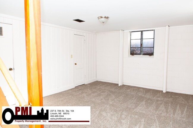 Building Photo - 1400 F / 836 South Street