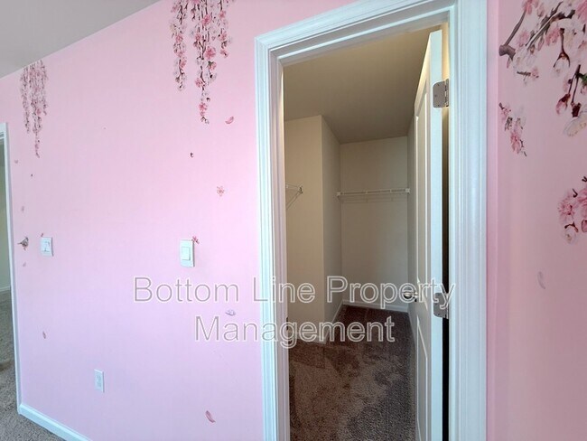 Building Photo - 347 Carolina Hemlock Dr