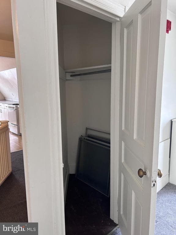 Building Photo - 913 Fayette St