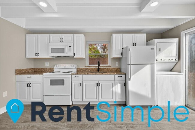 Building Photo - 4571 Weston Rd