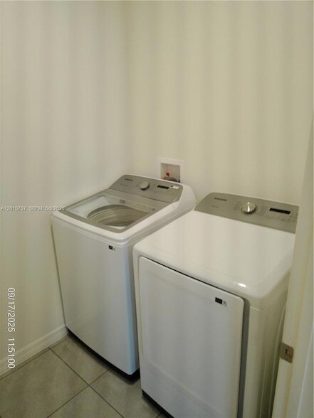 Building Photo - 2073 Farmhouse Rd SE