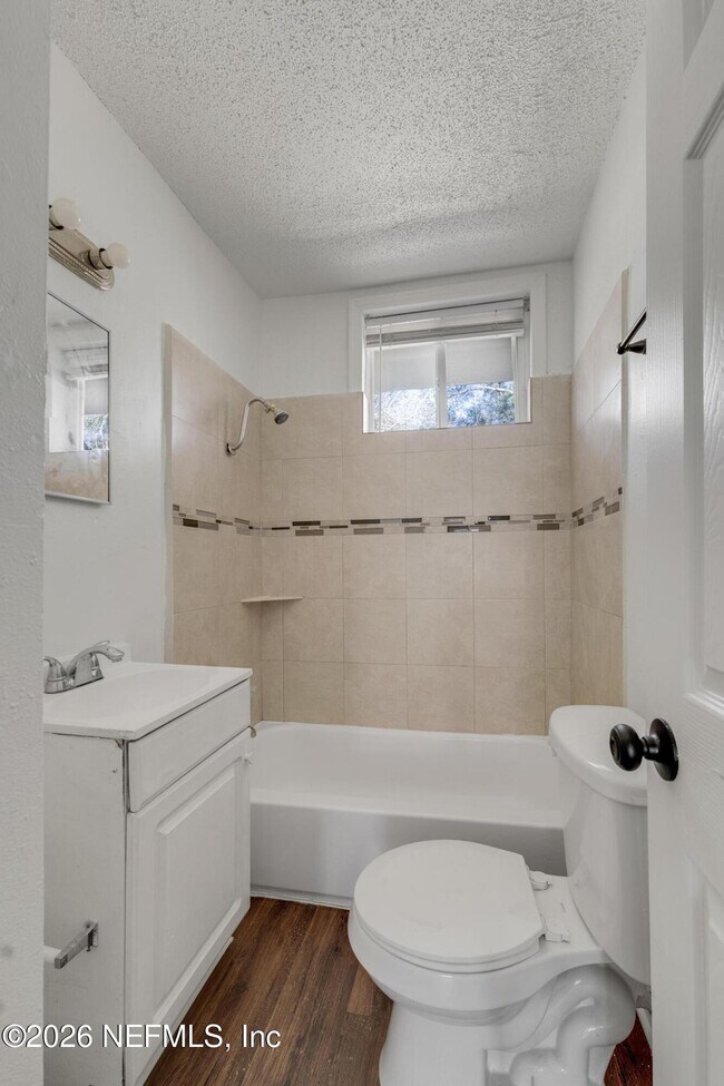 Building Photo - 3173 3rd St Cir S