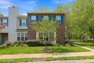 Building Photo - 5 Whistler Dr