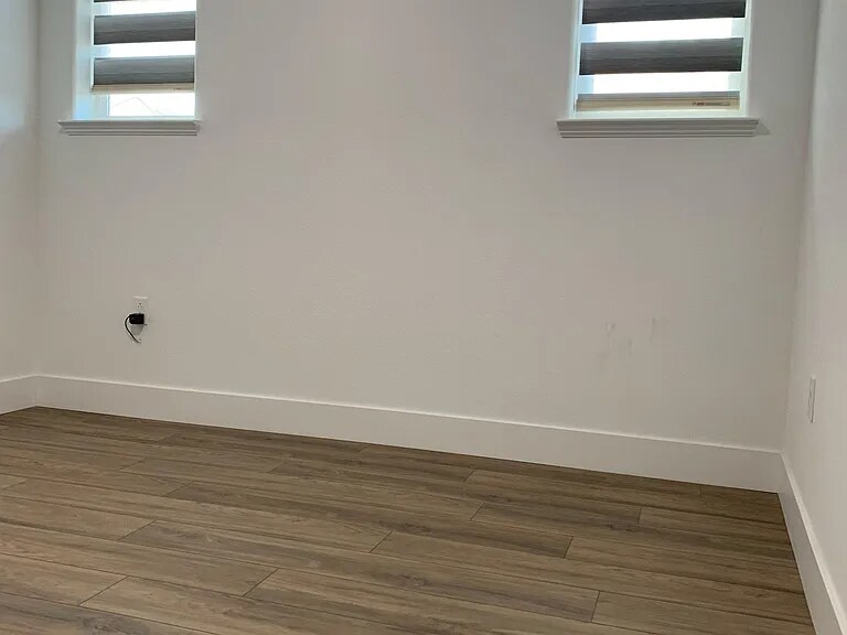 Building Photo - 2817 Penrose Ln