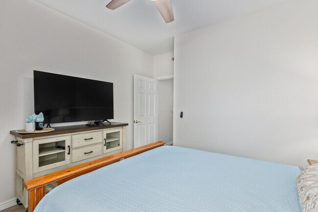 Building Photo - 11500 E Cochise Dr