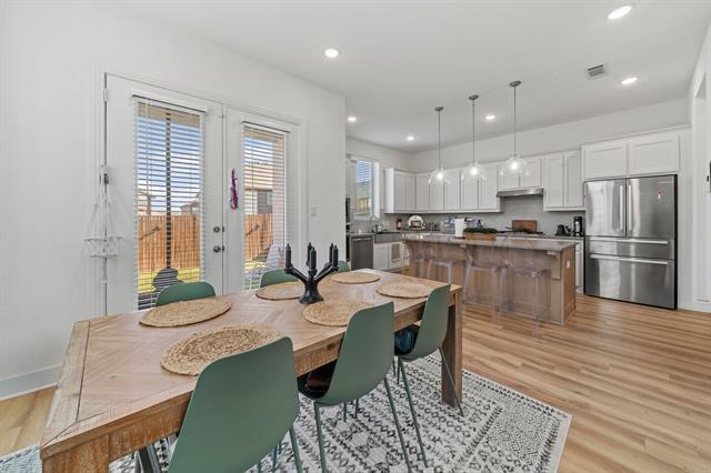 Building Photo - 1136 Queensdown Wy