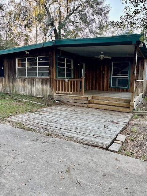 Building Photo - 314 Commanche Rd