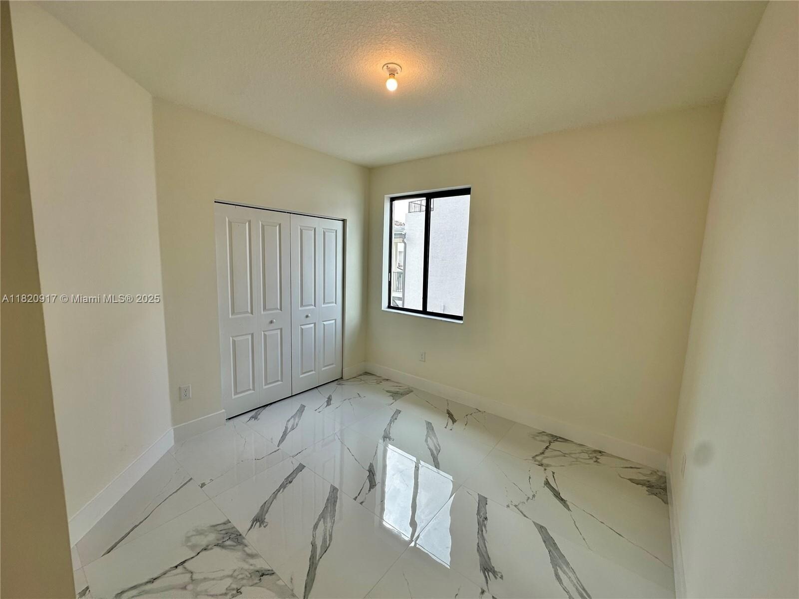 Building Photo - 8348 NW 43rd St