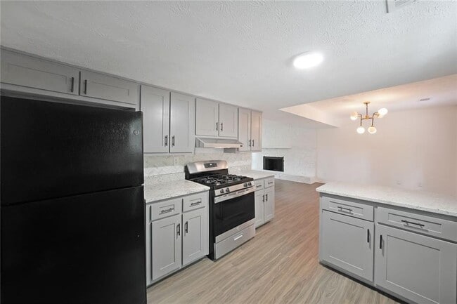 Building Photo - 7156 Whitfield Dr