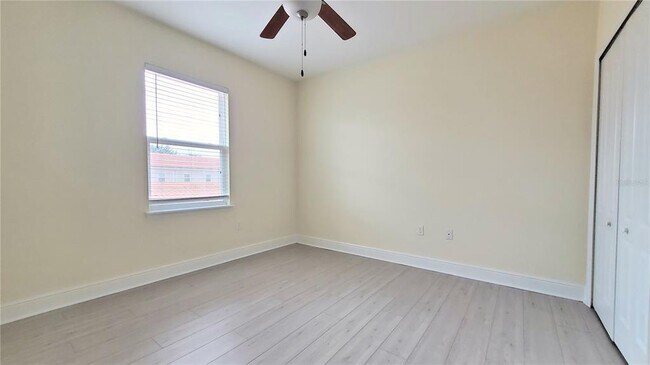 Building Photo - 3118 Camino Real Dr N