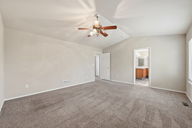 Building Photo - $2,620.95 with $300 off the first month's rent, 5 Beds - 3.5 Bath, Single Family Home in Colorado...