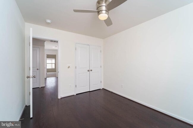 Building Photo - 23503 Adagio Terrace