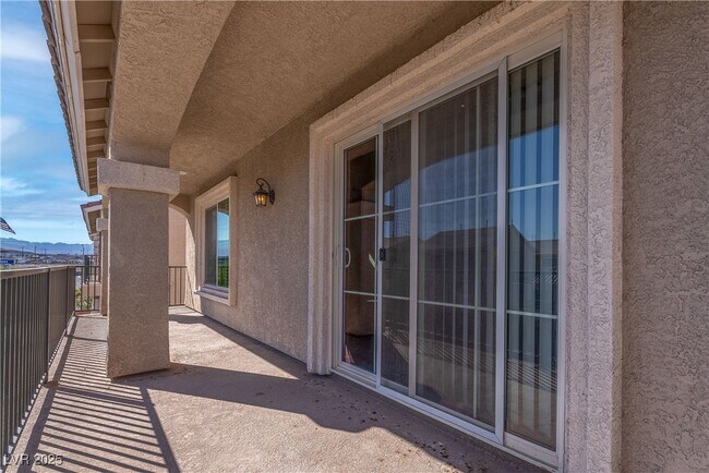 Building Photo - 6066 Montana Peak Ave