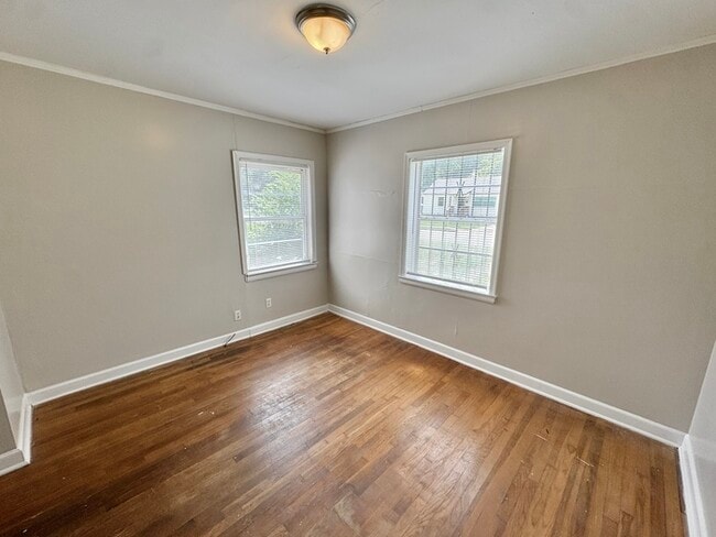 Building Photo - 1068 Railton Rd
