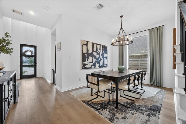 Building Photo - 4439 Stone Ridge Ln