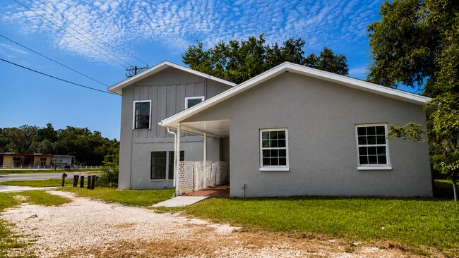 Building Photo - 15829 US Hwy 301