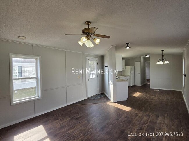 Building Photo - 41 Hatch St