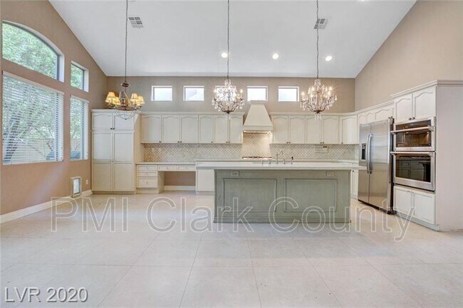 Building Photo - 2770 Sweet Willow Ln