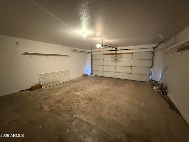 Building Photo - 1413 W Orchid Ln
