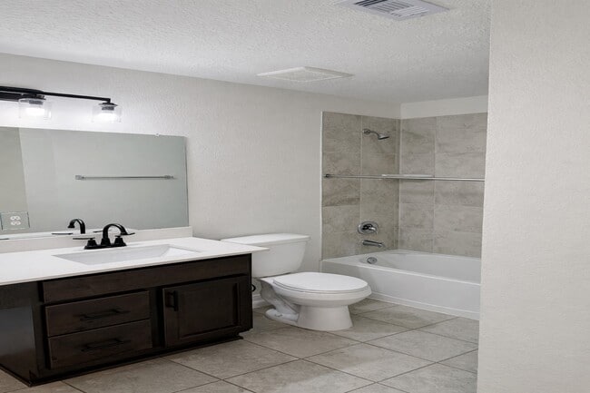 Building Photo - 20818 Filbert Ln