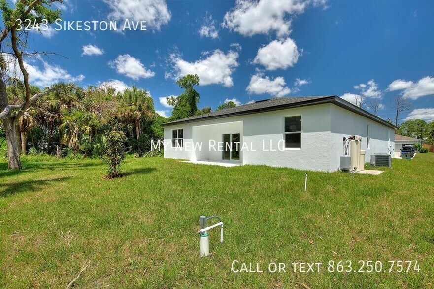 Building Photo - 3243 Sikeston Ave