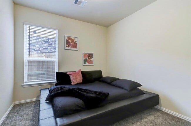 Building Photo - 15122 Provost Craig Dr