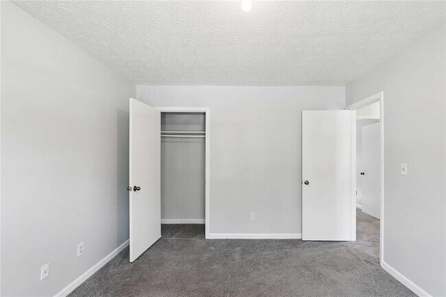 Building Photo - 7055 Hania Dr