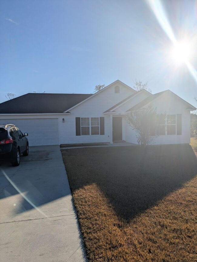 Building Photo - Home in Lanier County