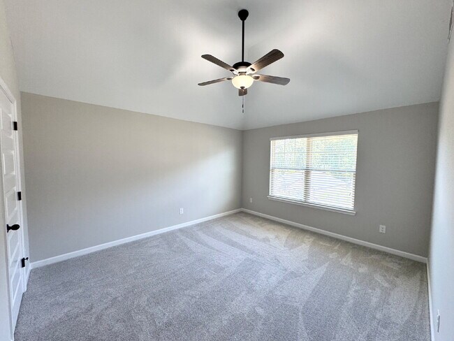Building Photo - Move-In Ready 5-Bedroom Retreat in Whisper...