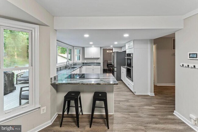 Building Photo - 2320 Harpoon Dr
