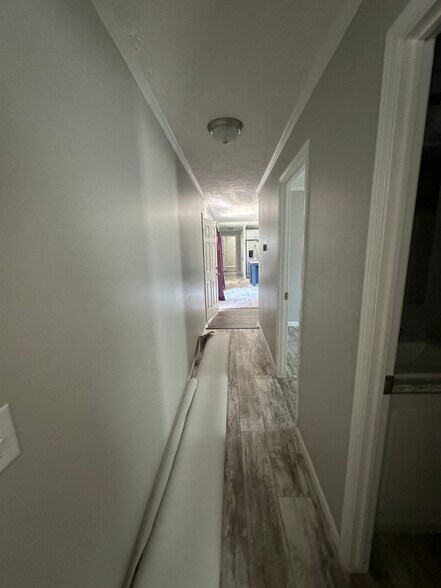 Building Photo - 75 McFayden Dr