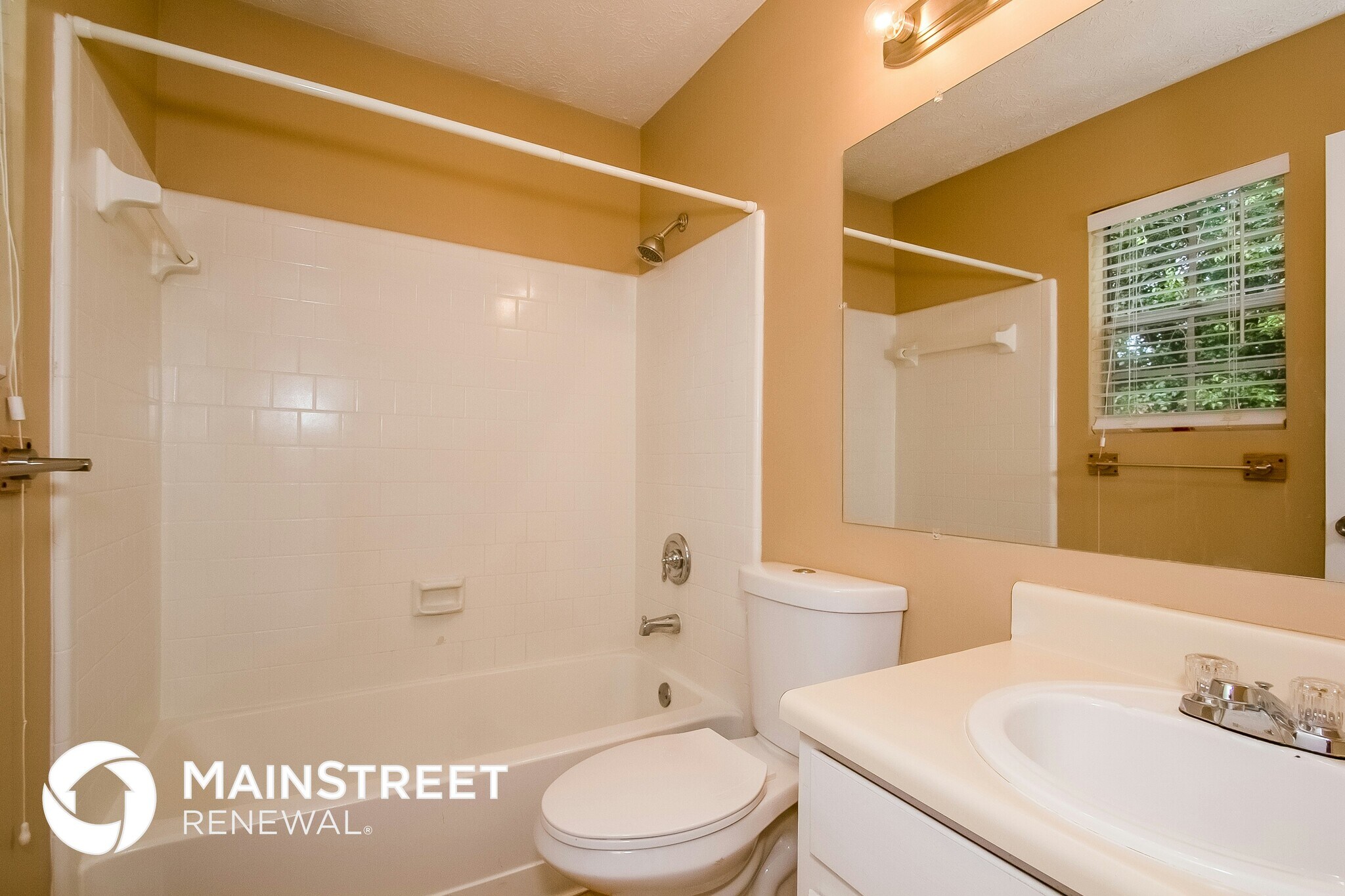 Building Photo - 6350 Laurel Post Dr