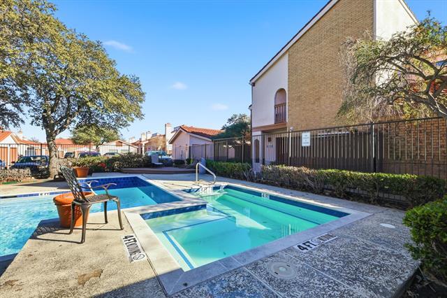 Building Photo - 505 Ranch Trail