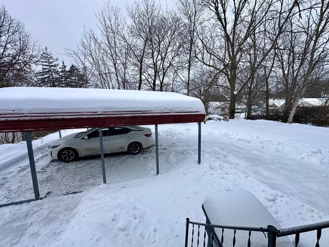 Building Photo - 2052 16th St SW