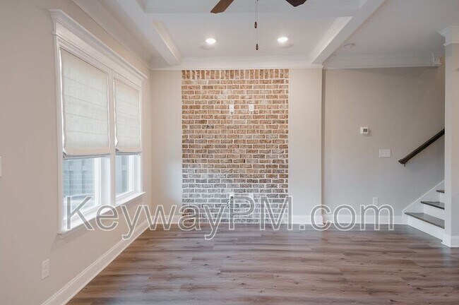 Building Photo - 124 Canton Park Ave